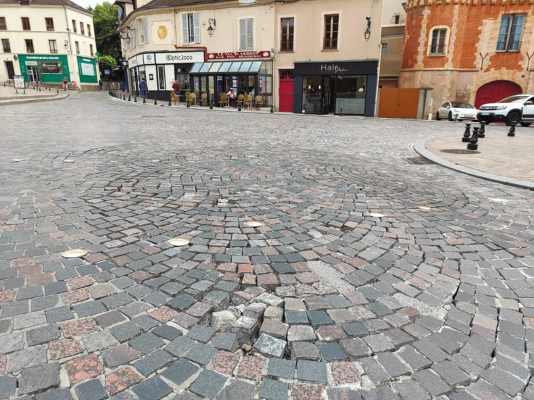 pavés rue charles de gaulle yerres
